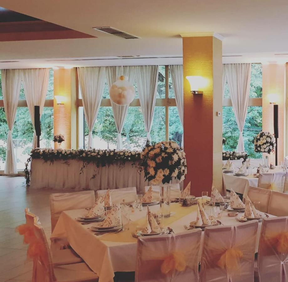 Hotel Park 이바니차 외부 사진