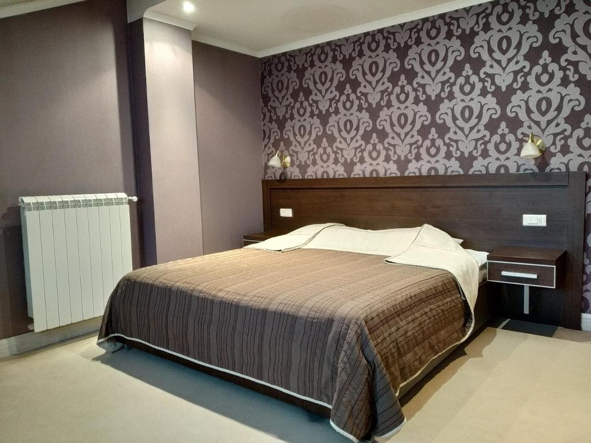 Hotel Park 이바니차 외부 사진